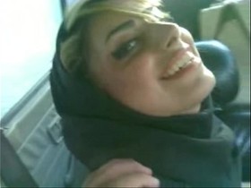 fuck girl iranian in car